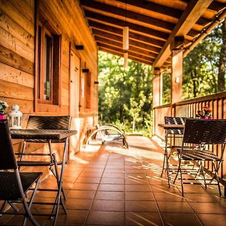 Cabanes Dosrius Canyamas ภายนอก รูปภาพ